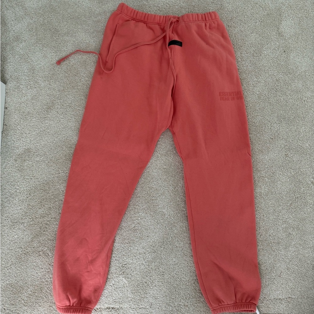 Essentials fear of god sweatpants